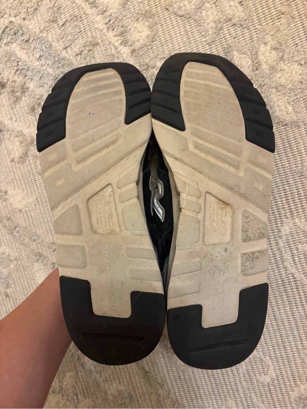 New Balance Men's Black & Gray Casual Lace-Up Sneakers - Picture 4 of 6